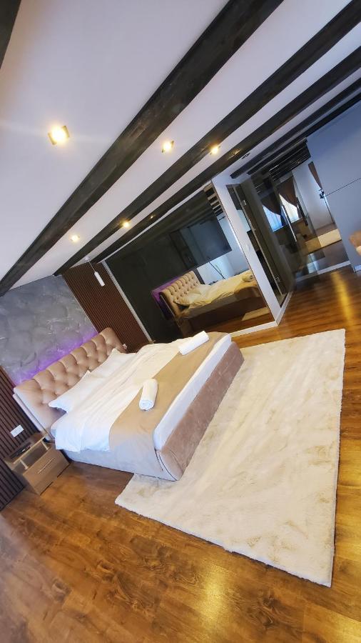 Flux Studios Apart 2 ออราแด ภายนอก รูปภาพ